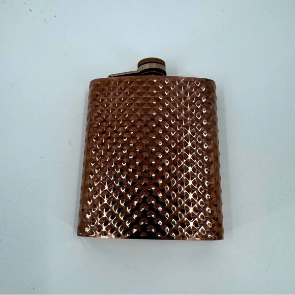 Stainless Steel 8 Oz Flask - Picture 2 of 9